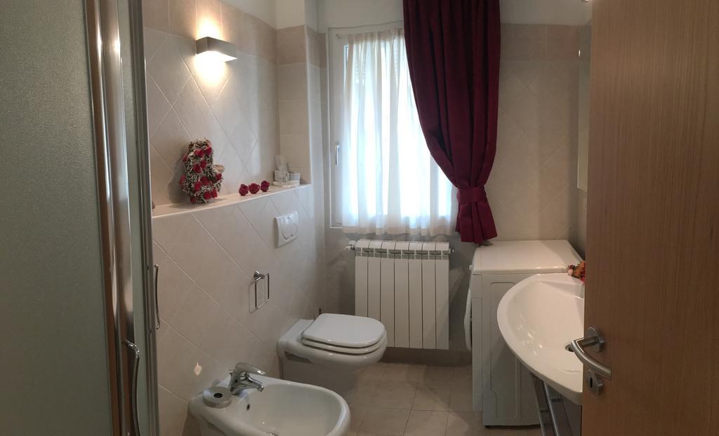 Residenza Eleonora Leilighet Temù Eksteriør bilde